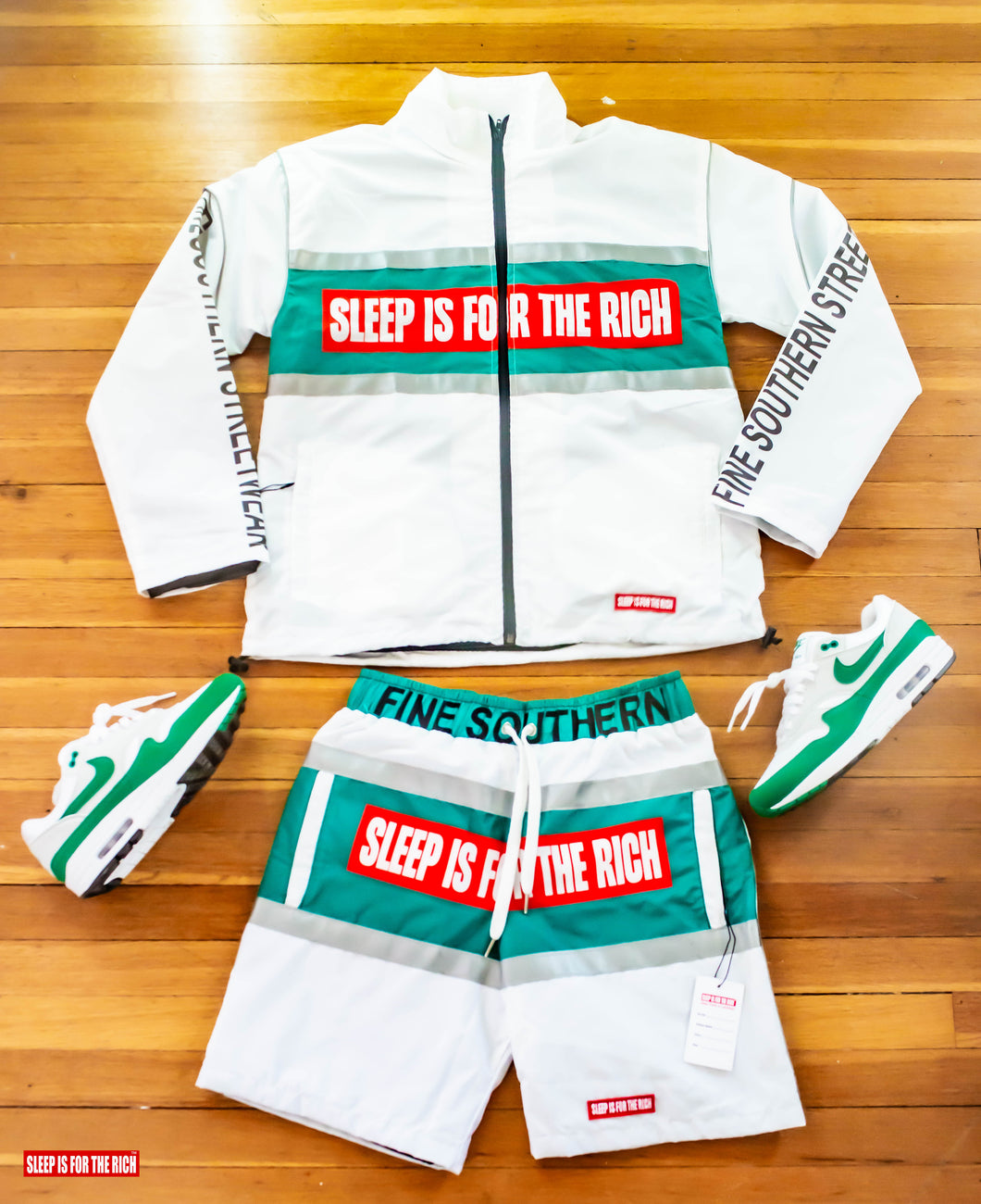 (WHITE/SPEARMINT) 3M REFLECTIVE WINDBREAKER SHORT SETS